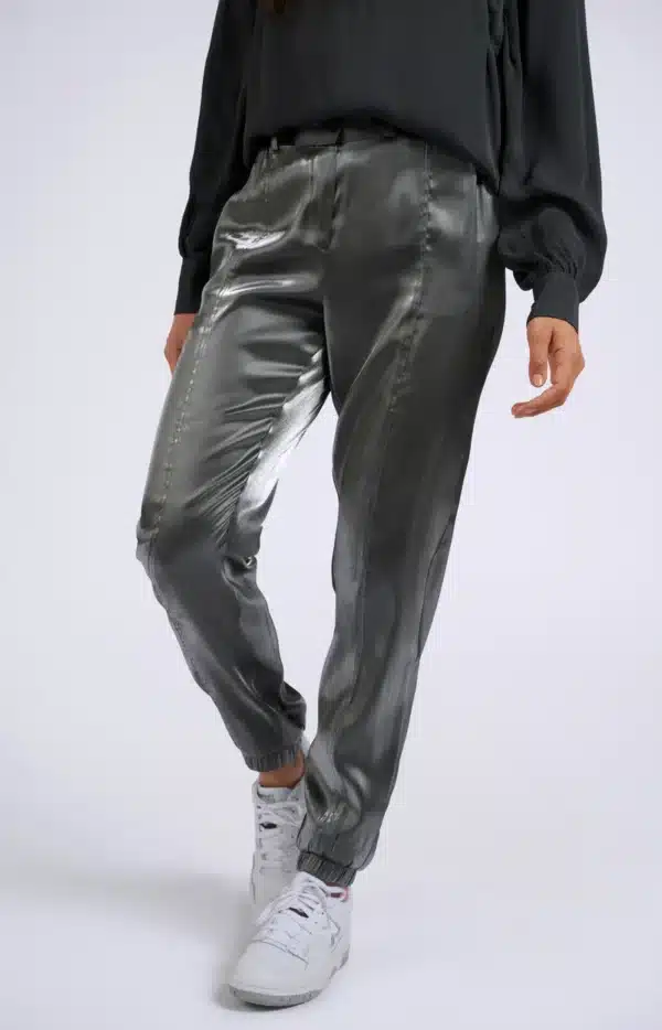 silver metallic pants with elastic belt and pockets anthracite silver b8ff9b6d 2e30 4832 9bed f0c498d7d16b | Pepe Furnieles